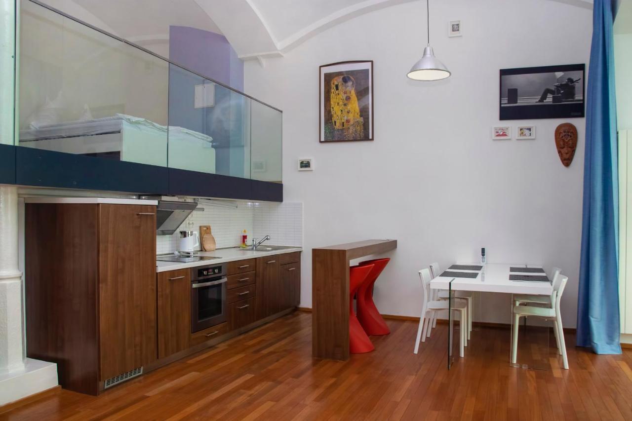 Modern Apartment With Terrace And Air Conditioning Prag Exteriör bild